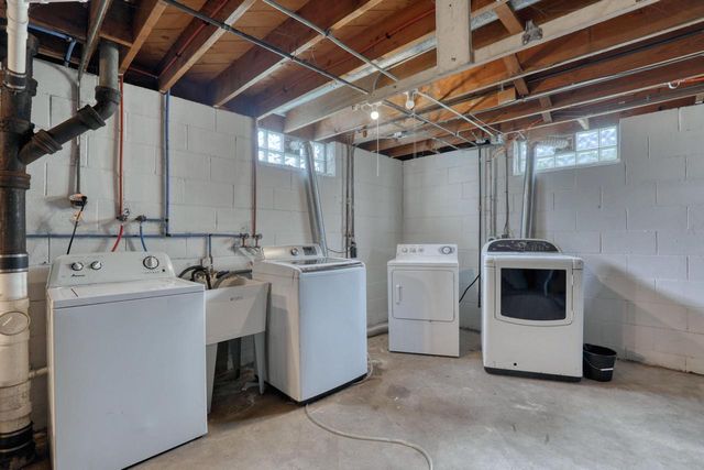 4663 N Green Bay AVENUE, Milwaukee, WI 53209