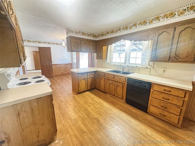 802 Schley Street, Vian, OK 74962