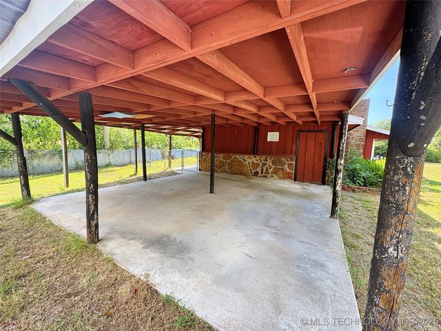 802 Schley Street, Vian, OK 74962