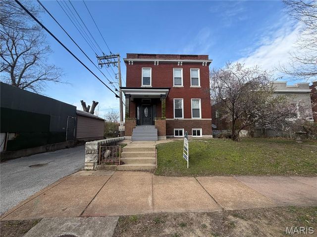 4273 Juniata Street, St Louis, MO 63116