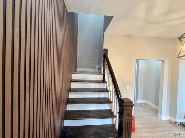 4273 Juniata Street, St Louis, MO 63116