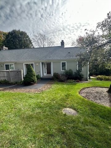 11 Drummer Boy Way 11, Lexington, MA 02420