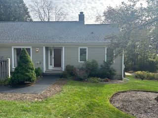 11 Drummer Boy Way 11, Lexington, MA 02420