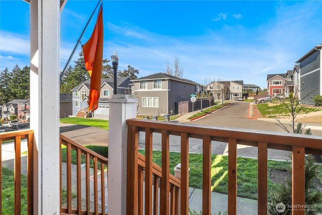 1025 Banyan Street, Bremerton, WA 98310