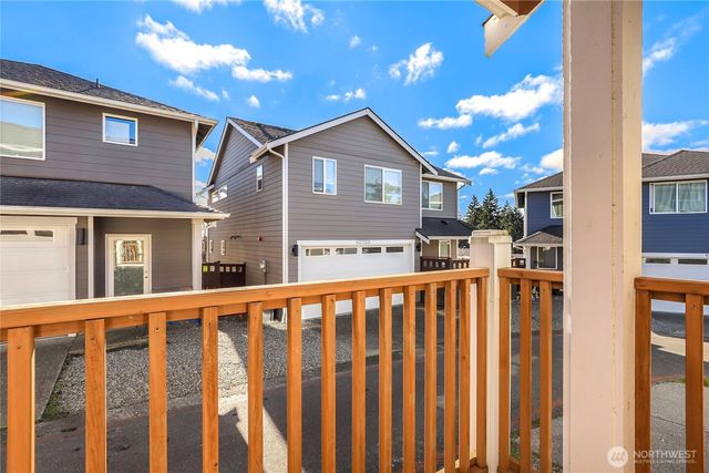 1025 Banyan Street, Bremerton, WA 98310