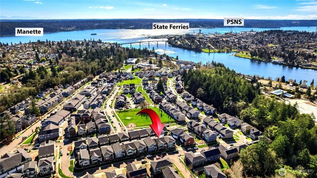 1025 Banyan Street, Bremerton, WA 98310