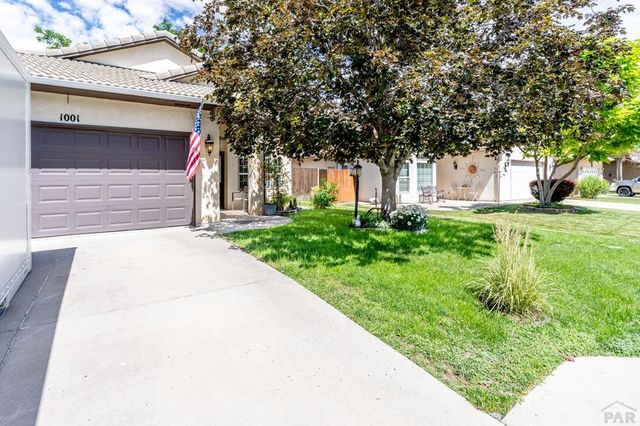 1001 Cherrycrest Dr, Pueblo, CO 81005