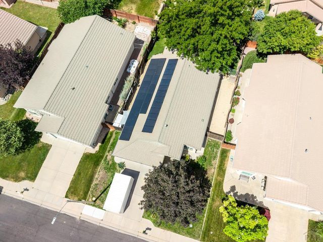 1001 Cherrycrest Dr, Pueblo, CO 81005