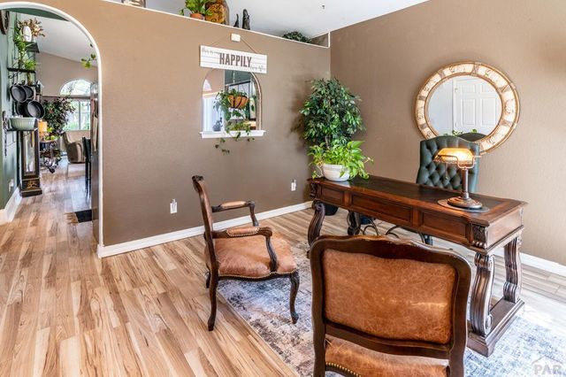 1001 Cherrycrest Dr, Pueblo, CO 81005