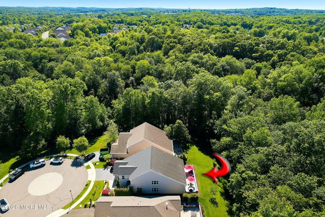 10 Cauthen Court, Manalapan, NJ 07726