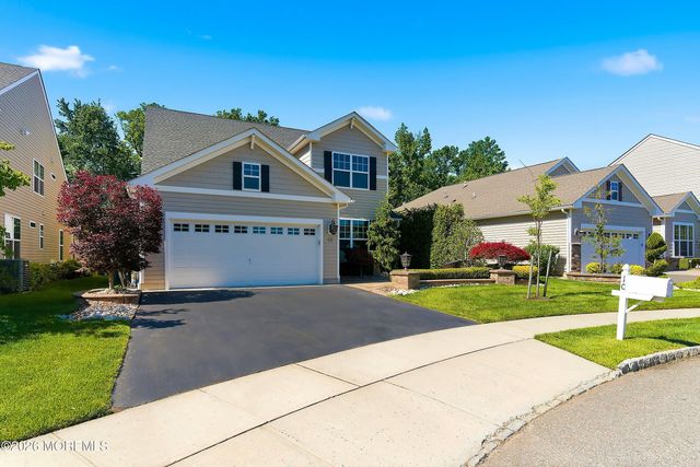 10 Cauthen Court, Manalapan, NJ 07726