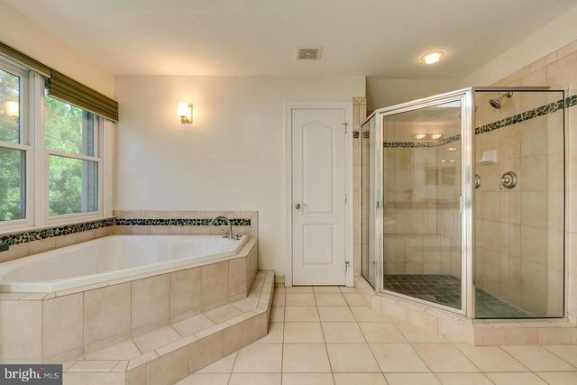 1489 BROADSTONE PL, Vienna, VA 22182