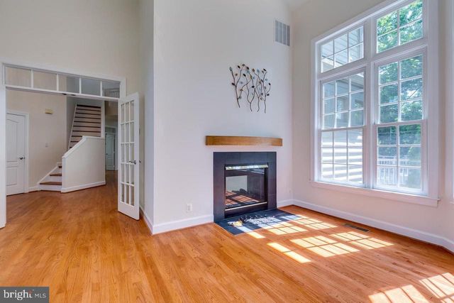 1489 BROADSTONE PL, Vienna, VA 22182