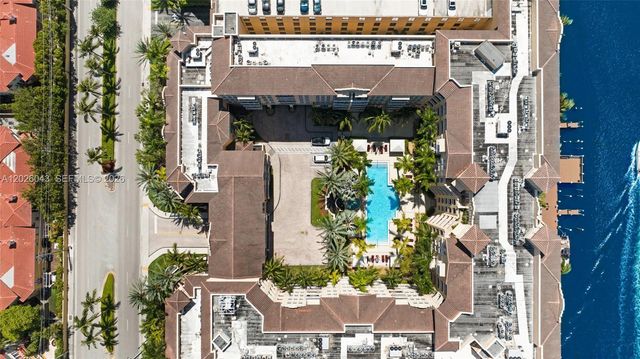 3001 NE 185th St 610, Aventura, FL 33180