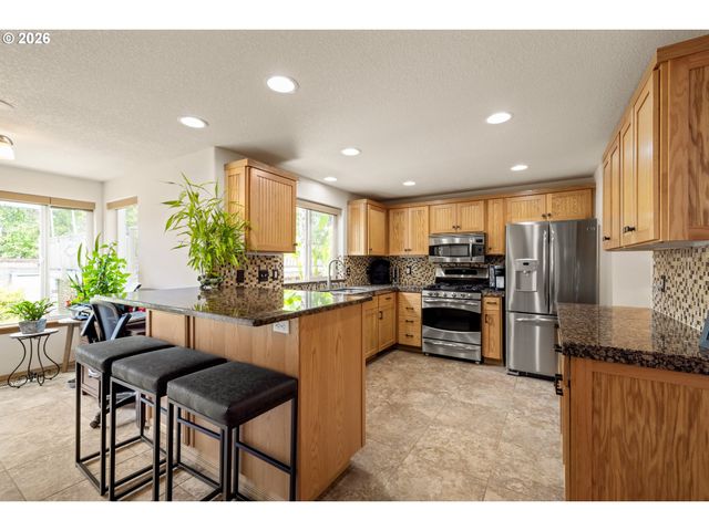 2687 Ne 2ND Dr, Hillsboro, OR 97124