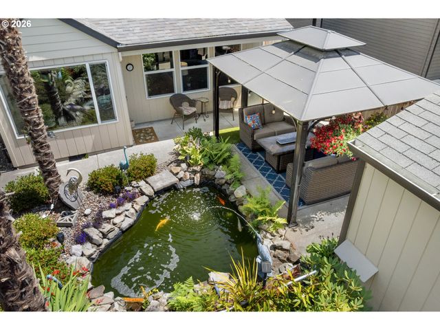2687 Ne 2ND Dr, Hillsboro, OR 97124