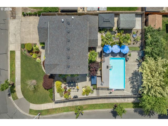2687 Ne 2ND Dr, Hillsboro, OR 97124