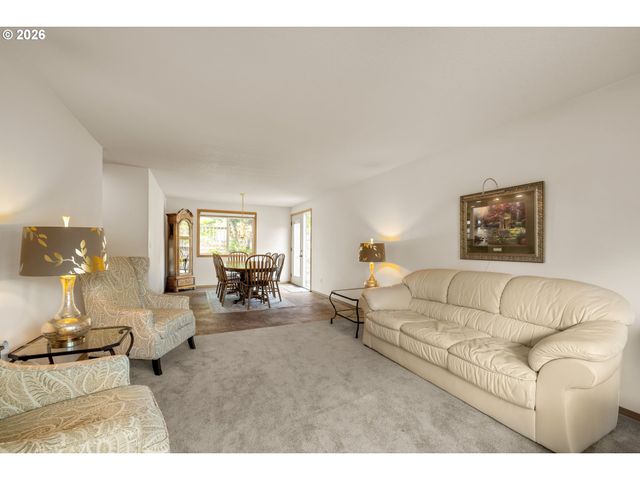 2687 Ne 2ND Dr, Hillsboro, OR 97124