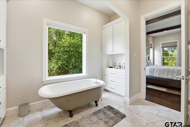 11049 CR 417, Tyler, TX 75704