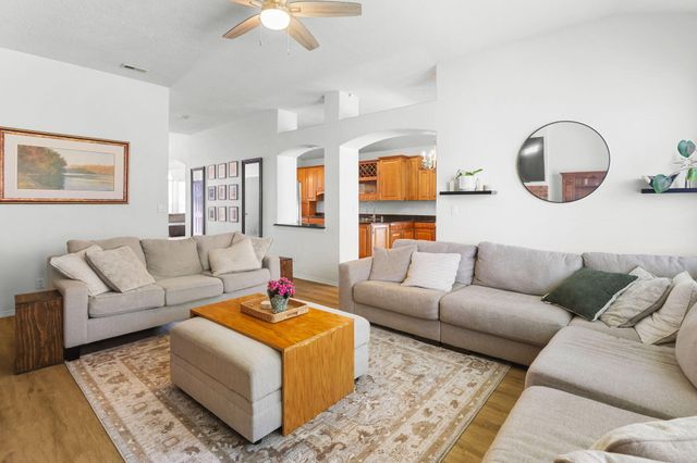2749 Corte De La Villa SE, Rio Rancho, NM 87124