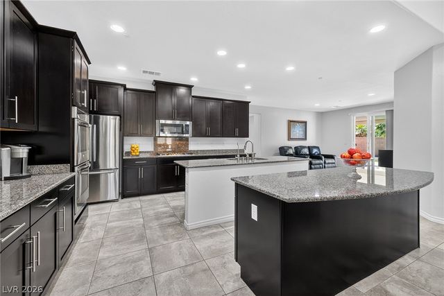 228 Viale Aventino, Henderson, NV 89011