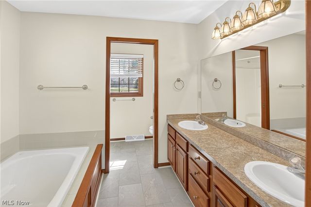 218 Wells Court, Euclid, OH 44132