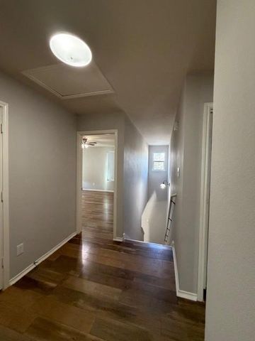 801 Dawlish DR, Pflugerville, TX 78660