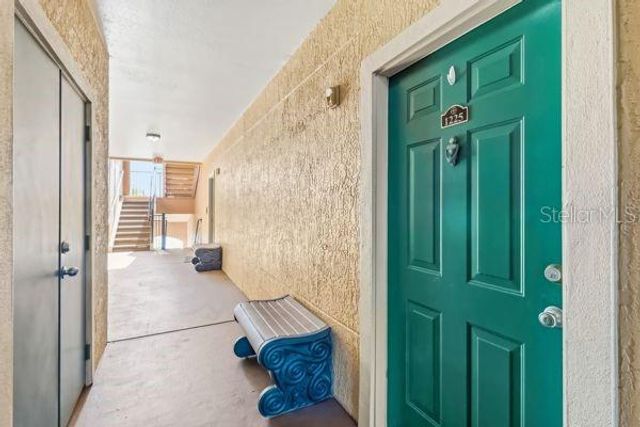 2755 VIA CAPRI 1225, Clearwater, FL 33764