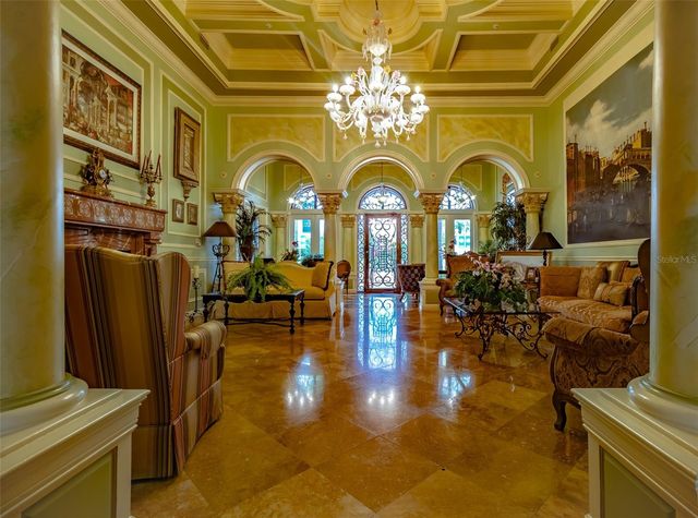 2755 VIA CAPRI 1225, Clearwater, FL 33764