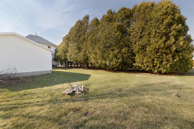 414 Grove STREET, Mayville, WI 53050