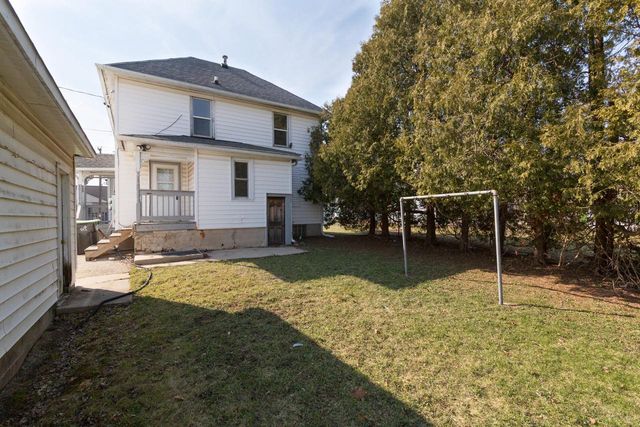 414 Grove STREET, Mayville, WI 53050