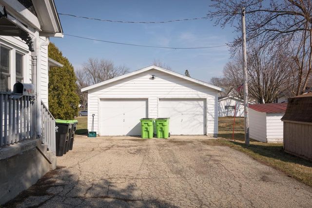 414 Grove STREET, Mayville, WI 53050