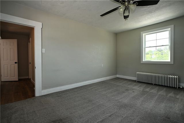 809 Franklin Ave, Connellsville, PA 15425
