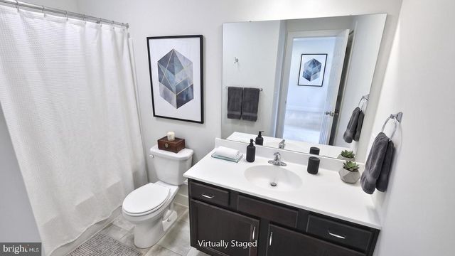 105 MADISON DR, Mechanicsburg, PA 17055