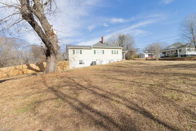 925 Lincoln Street, Eden, NC 27288