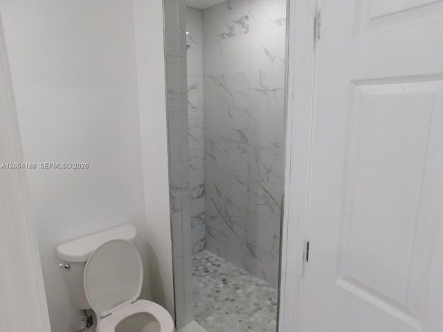 16240 SW 286th St B, Homestead, FL 33033