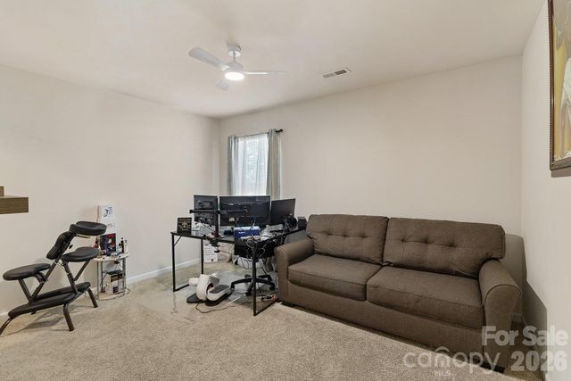 9836 Oak Barrel Lane, Charlotte, NC 28215