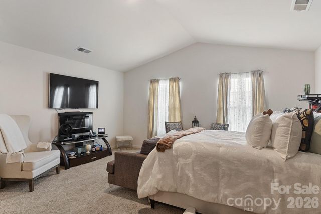 9836 Oak Barrel Lane, Charlotte, NC 28215