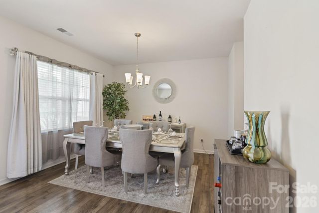 9836 Oak Barrel Lane, Charlotte, NC 28215