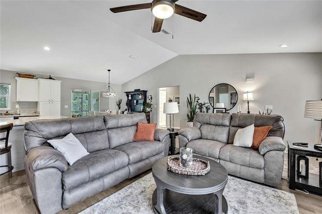8146 N VOYAGER DRIVE, Citrus Springs, FL 34433
