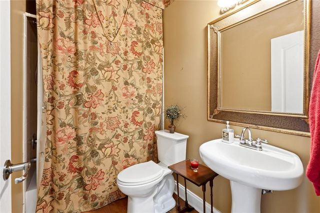 300 Lauren Lane, Woodstock, GA 30188