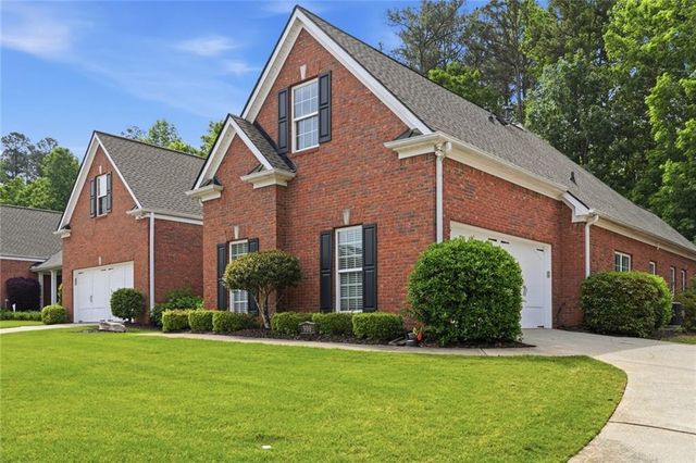 300 Lauren Lane, Woodstock, GA 30188