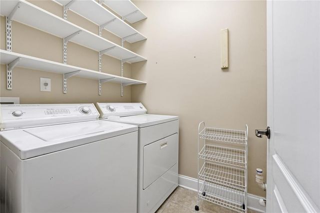 300 Lauren Lane, Woodstock, GA 30188