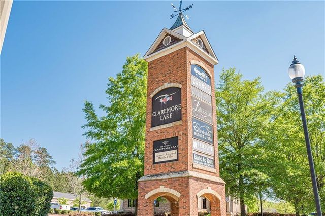 300 Lauren Lane, Woodstock, GA 30188
