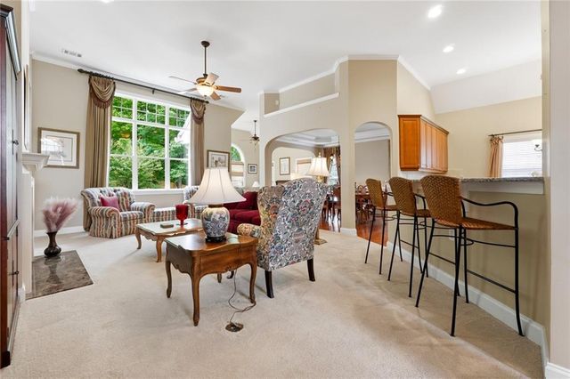300 Lauren Lane, Woodstock, GA 30188