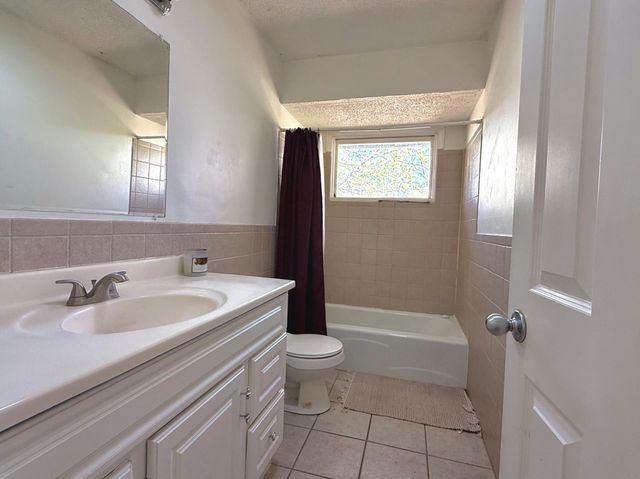 7640 Unity Avenue N, Brooklyn Park, MN 55443