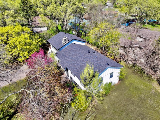 7640 Unity Avenue N, Brooklyn Park, MN 55443