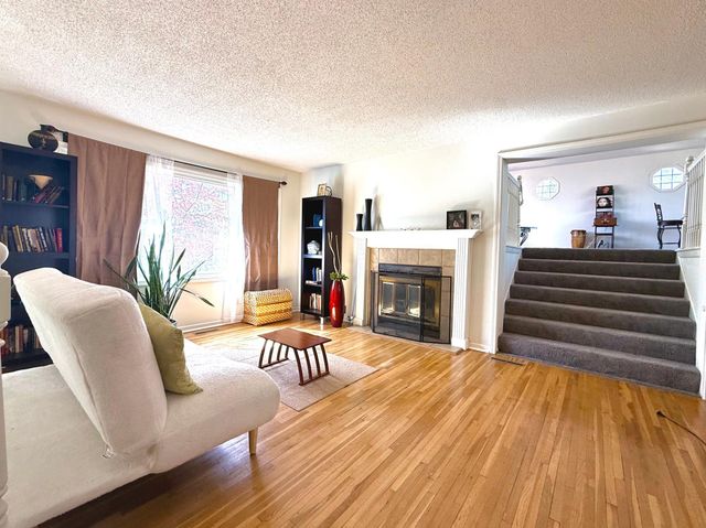 7640 Unity Avenue N, Brooklyn Park, MN 55443