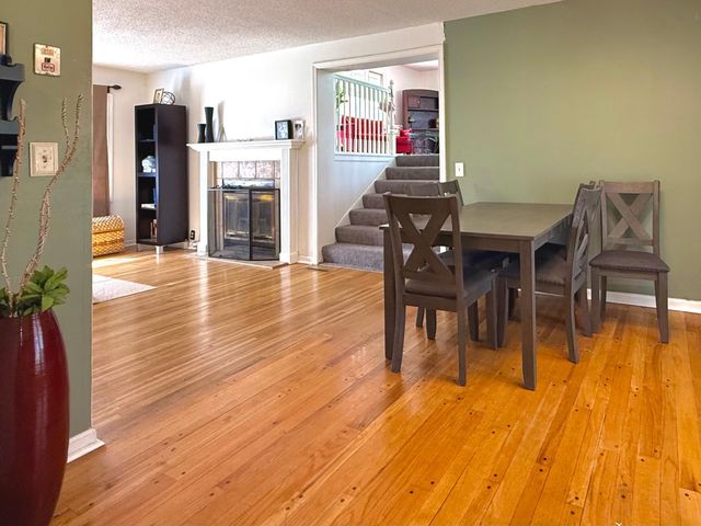 7640 Unity Avenue N, Brooklyn Park, MN 55443