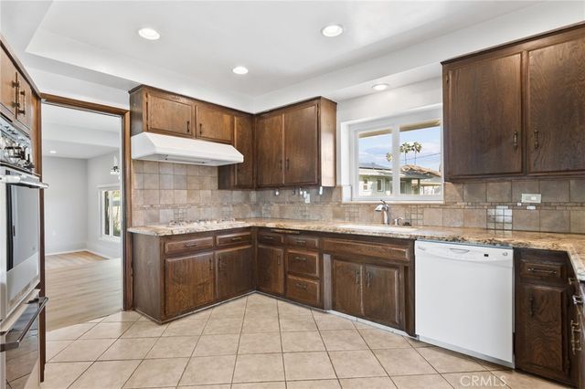 19613 E Covina Hills, Covina, CA 91724